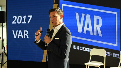 Diperiksa karena Dituduh Untungkan Inter Milan, Penunjuk Wasit Liga Italia Gianluca Rocchi Nonaktifkan Diri Sendiri