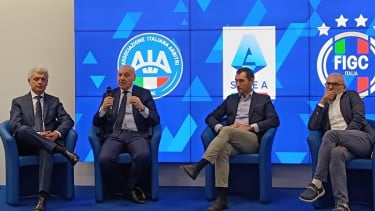 Skandal Liga Italia Meluas! Susul Gianluca Rocchi, Supervisor VAR Andrea Gervasoni Ikut Mundur