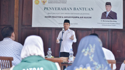 Dukung Produktivitas saat Kemarau, UKP Mardiono Salurkan Bantuan Alat Pertanian di Kulonprogo