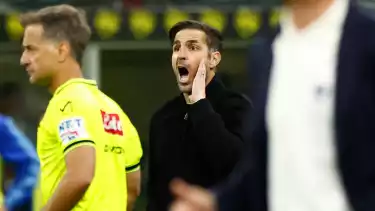 Kejutan Besar! Tim Asuhan Fabregas Tempel Juventus Usai Kalahkan Genoa