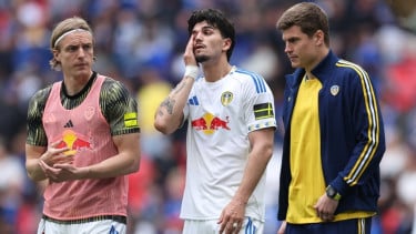 Pemain Keturunan Indonesia Disorot Media Inggris usai Merasa ‘Dicurangi’, Pascal Struijk Frustrasi Berat di Laga Kontra Chelsea