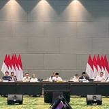 Rapat Bareng Menteri, Cak Imin Ungkap Jumlah Penduduk Miskin Ekstrem Turun Jadi 2,2 Juta Orang