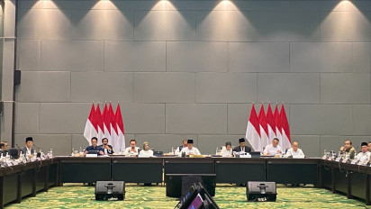 Rapat Bareng Menteri, Cak Imin Ungkap Jumlah Penduduk Miskin Ekstrem Turun Jadi 2,2 Juta Orang