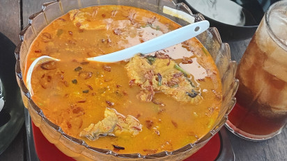 Sensasi Pedas Asem-Asem Manyung dan Sembilang di Tepi Kali Tikung Sedati, Kuliner Khas Sidoarjo