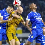 Bhayangkara FC Batasi Penjualan Tiket Persib Bandung, KTP Jabar Auto Ditolak