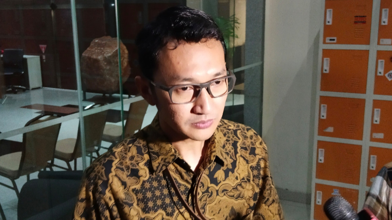 KPK Pastikan Secepatnya Periksa Dua Tersangka Baru Dari Klaster Swasta di Korupsi Kuota Haji
            - galeri foto