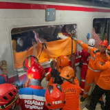 Update Kecelakaan Kereta Tabrak KRL di Bekasi: 85 Orang Selamat dan Tujuh Meninggal Dunia