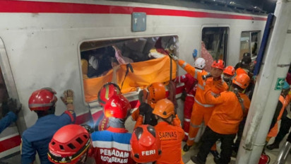Update! Korban Kecelakaan Kereta Tabrak KRL di Bekasi: 14 Orang Meninggal Dunia dan 84 Lainnya Luka-Luka
