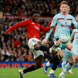 Hampir Dibuang Ruben Amorim, Gelandang Muda Manchester United Kini Dipuji Selangit Media Inggris