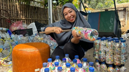 Menyulap Sampah Menjadi Berkah: Kisah Haru Ibu Amaliyah dalam Mengurangi Limbah di Kampung Masigit Bersama PNM