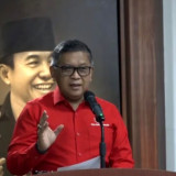 Jelang Hari Buruh Internasional, Hasto: Perjuangan Buruh Harus Berlandaskan Narasi Pembebasan