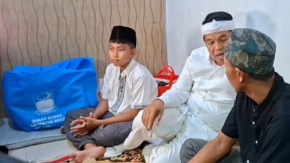 Dedi Mulyadi Santuni Keluarga Korban Kecelakaan Maut Kereta Api di Bekasi: Pemprov Jabar Ucapkan Rasa Duka Mendalam