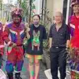 Sembunyi di Plafon Rumah Warga Jakbar, Ular Sanca 4 Meter Dievakuasi Petugas Gulkarmat