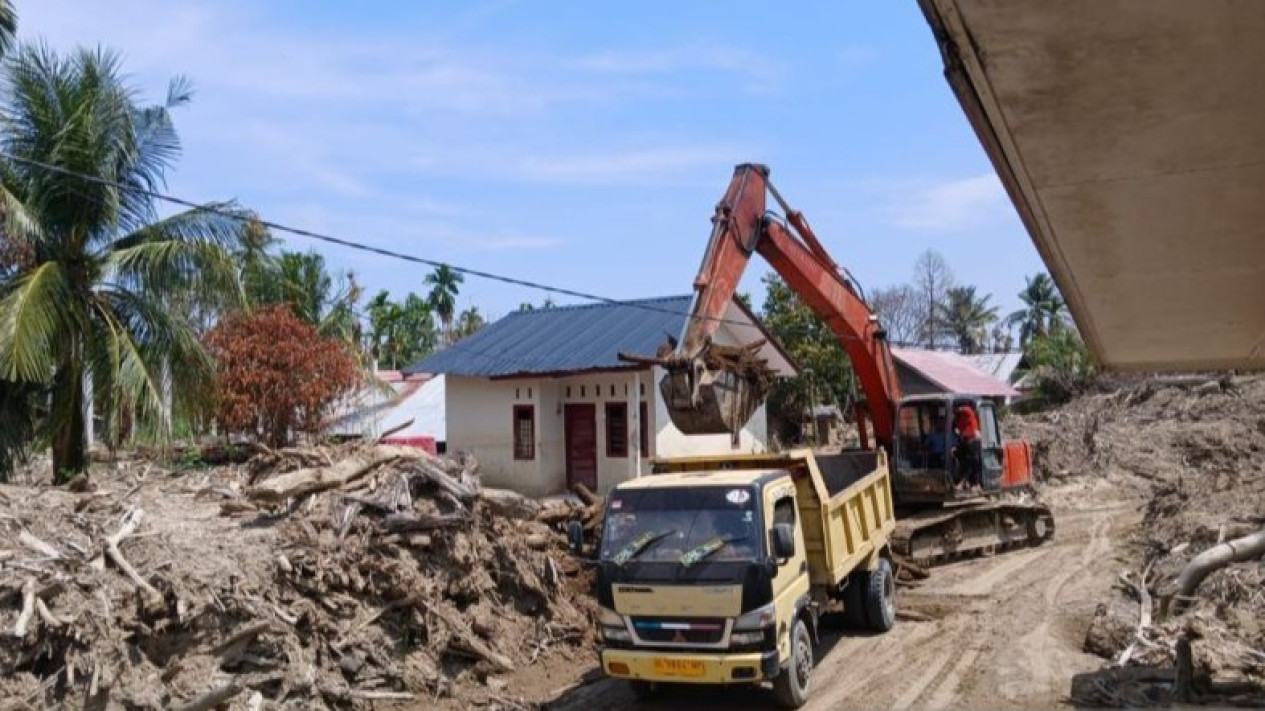 Percepat Pemulihan Pascabencana, Pemprov Aceh Perpanjang Status Transisi Darurat Selama 90 Hari
            - galeri foto