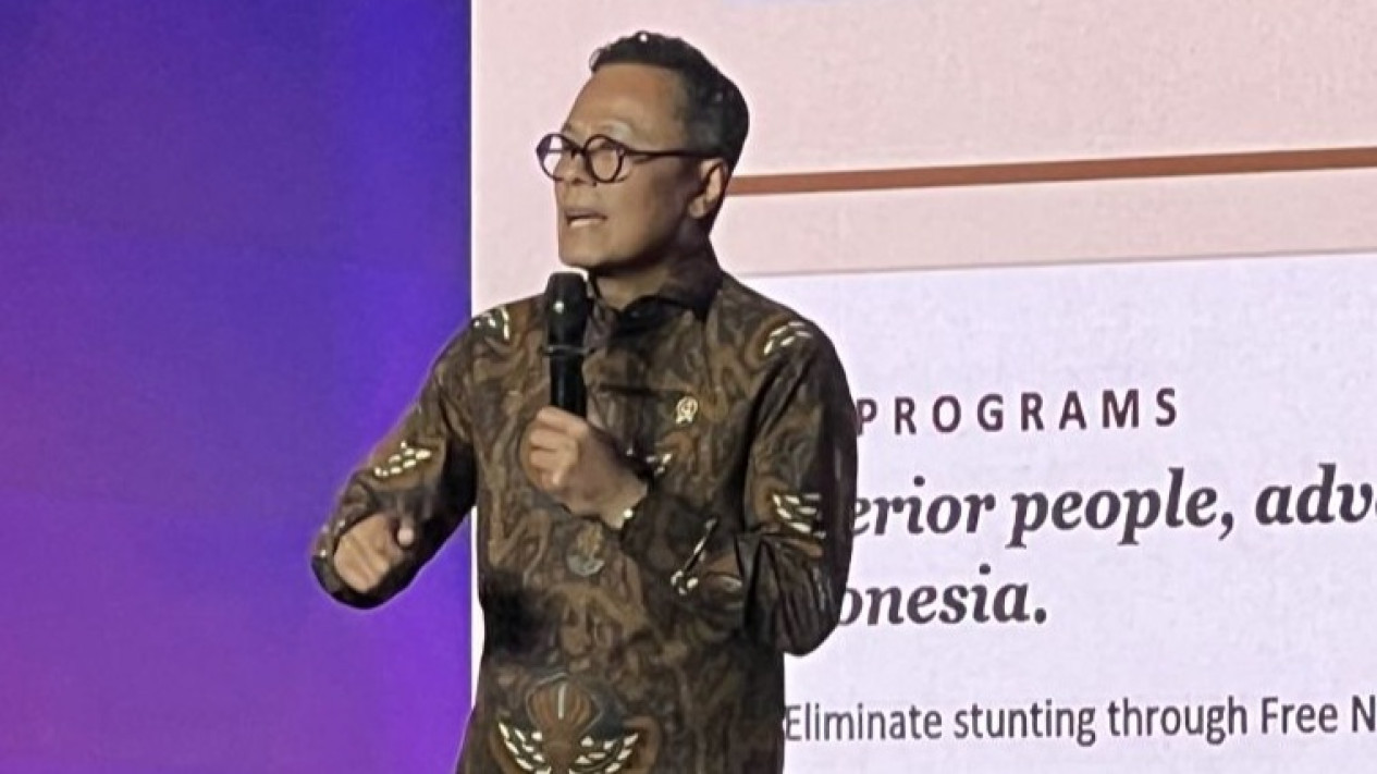 Danantara Ungkap Proyek Elektrifikasi Tiga Jalur Strategis Kereta Jakarta Dimulai Bulan Depan
            - galeri foto