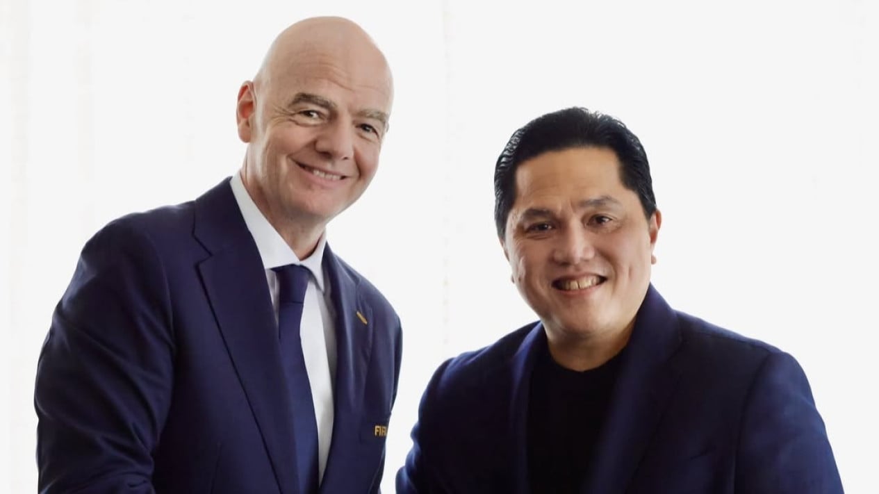 Terpopuler Bola: Presiden FIFA Bertemu Erick Thohir, Pemain Berdarah Depok Jadi Top Skor di Eropa, Eks Timnas Belanda Dinaturalisasi untuk Piala AFF?
            - galeri foto