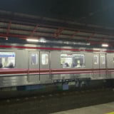 KRL Bekasi-Cikarang Kembali Beroperasi, Gerbong Wanita Sepi Penumpang