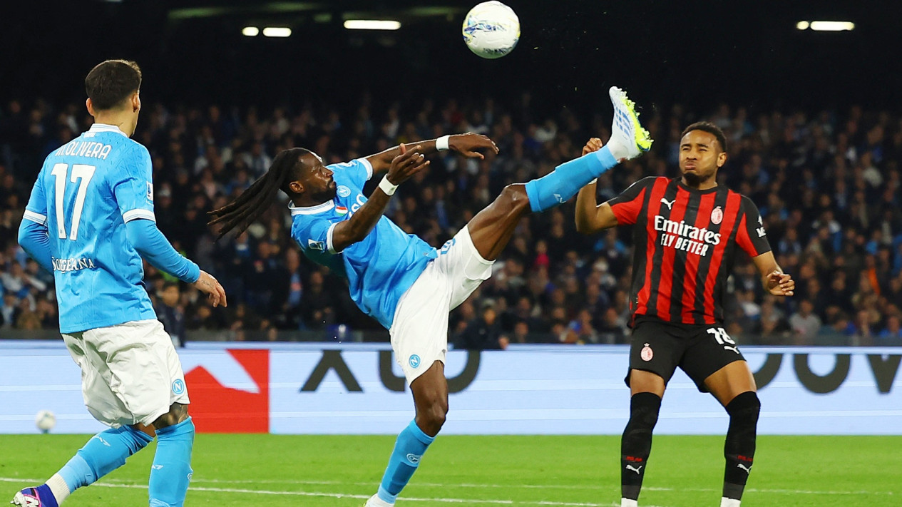 Sesuai Kriteria Allegri, Gelandang yang Bantu Napoli Raih Scudetto Jadi Target Serius AC Milan di Bursa Transfer
            - galeri foto