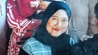 Permintaan Keluarga, Jenazah Mia Korban Tewas ke-16 Laka KRL Bekasi Dimakamkan di Ngawi