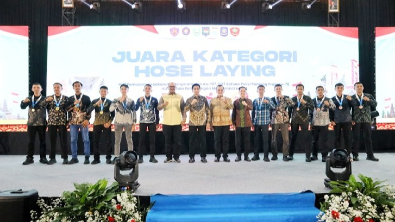 Wamendagri Wiyagus Apresiasi Peran Strategis Damkar, Satpol PP, dan Linmas Jaga Stabilitas Daerah
            - galeri foto