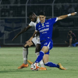 Alergi di Posisi Runner Up, Persib Bandung Kembali Ke Puncak Klasemen Super League 2025-2026