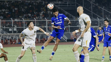 Duel Panas Super League 2025/2026: Remontada Gila Persib Bandung!