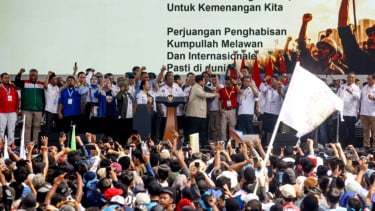 Deretan Janji Prabowo di Peringatan Hari Buruh, Mulai Potongan Aplikator Ojol Hingga Satgas PHK
