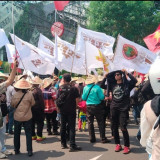 May Day 2026, Massa Buruh Mulai Padati Depan Gedung DPR/MPR