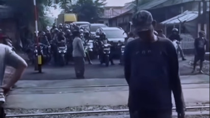 Gubernur Jabar, Dedi Mulyadi Bongkar Biaya Pemasangan Palang Pintu Kereta Api Bekasi Rp500 Juta–Rp1 Miliar: Laksanakan, Alokasinya Tersedia!