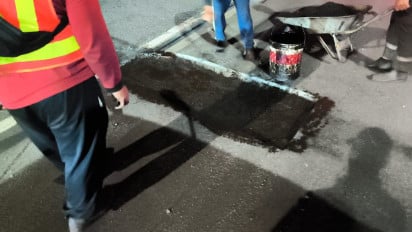 Viral Sejumlah Mobil Pecah Ban di Tol Jagorawi, Ini Respons Jasa Marga