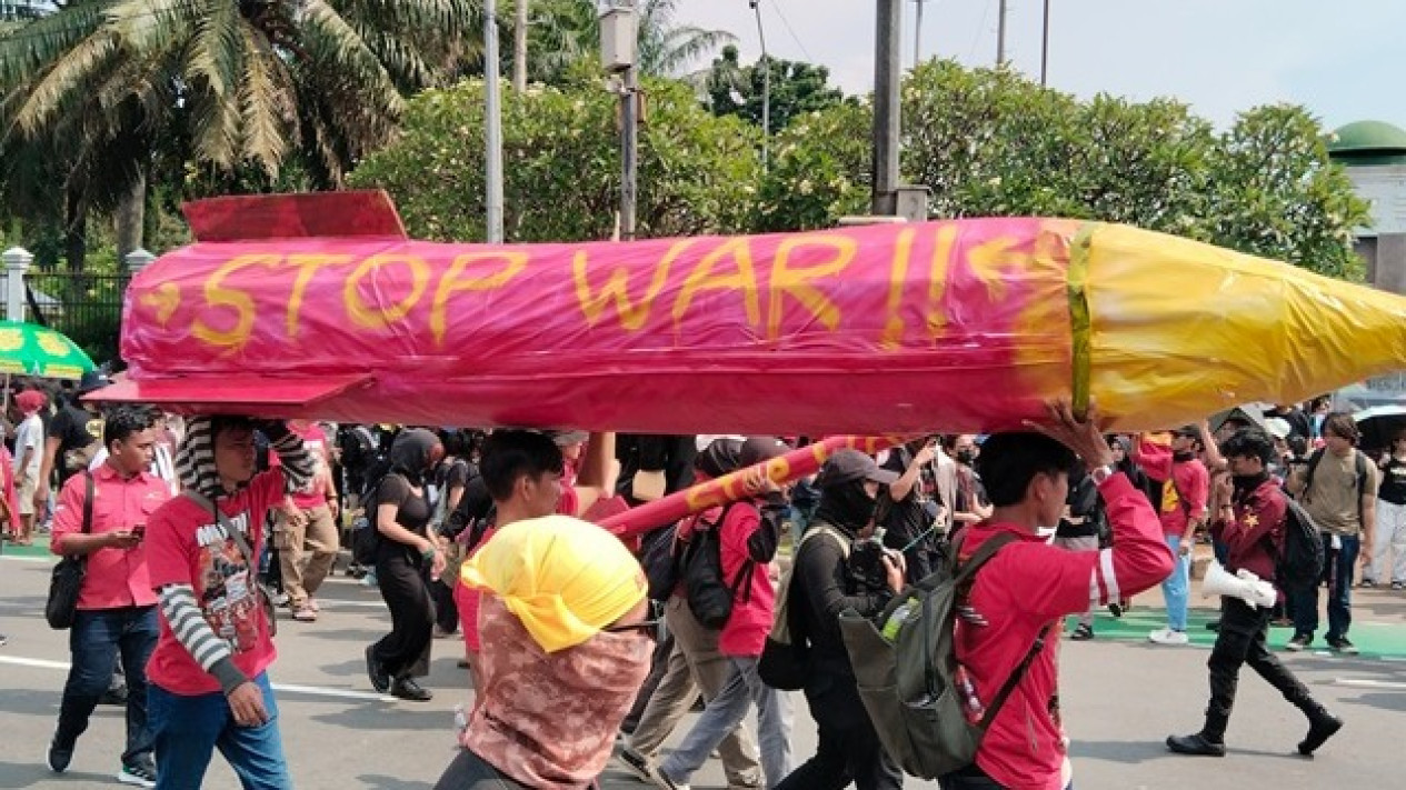 101 Orang Diduga Hendak Rusuh Saat May Day Dipulangkan, Polisi Buru Provokator-Pemberi Dana
            - galeri foto