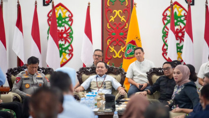 Dialog dengan Buruh di Kalteng, Gubernur Agustiar Sabran Soroti Perlindungan Pekerja yang Masih 51 Persen