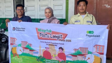 Pegadaian Salurkan Bantuan Program Mengetuk Pintu Langit untuk Masyarakat Medan