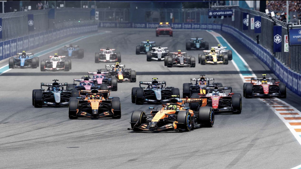 Jadwal F1 GP Miami 2026, Senin 4 Mei: Ada Perubahan Waktu, Balapan Utama Dimajukan
            - galeri foto