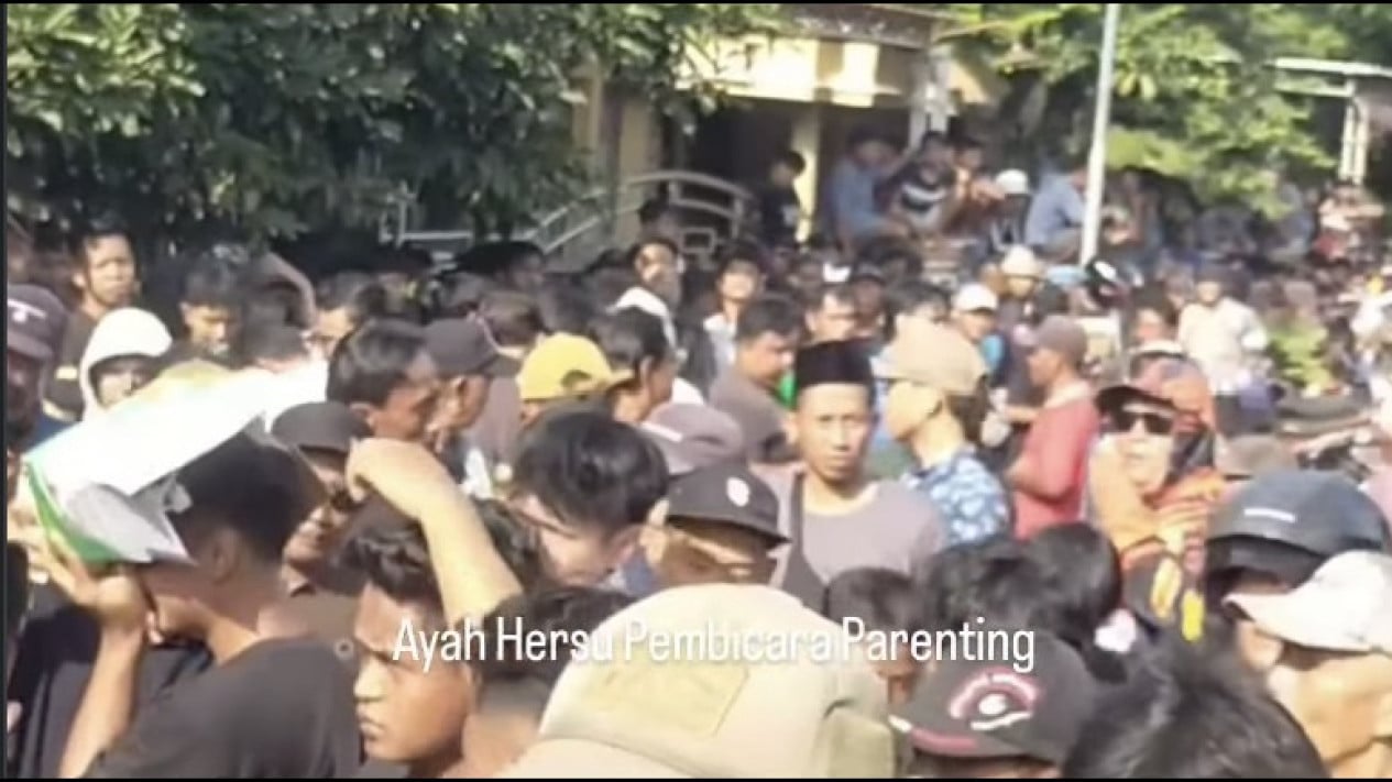 Kasus Kekerasan Seksual Pondok Pesantren Ndholo Kusumo di Pati, DPR Singgung Pengawasan Kemenag
            - galeri foto