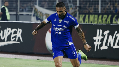 Bojan Hodak Bersyukur Layvin Kurzawa Fit di Masa Genting Persib Bandung 
