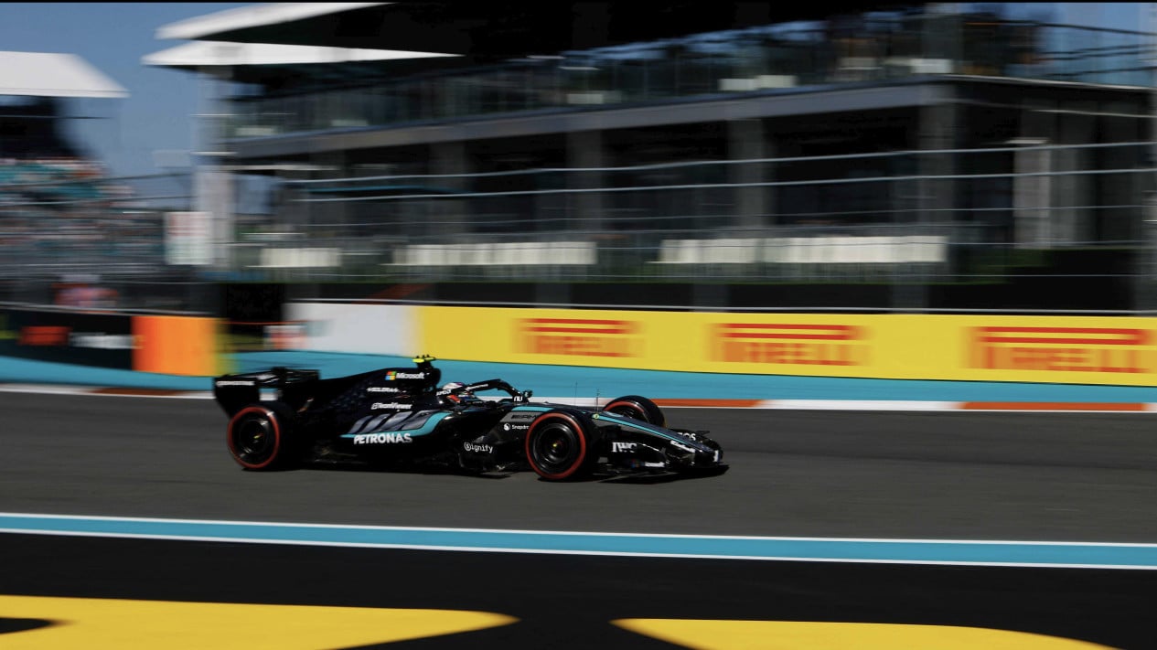 Starting Grid F1 GP Miami 2026 Malam Ini: Kimi Antonelli Pole Position, Max Verstappen Siap Mengancam
            - galeri foto