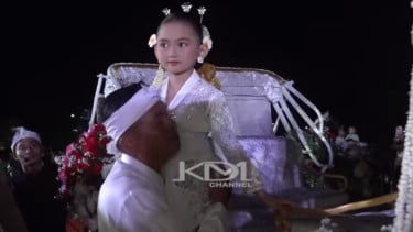 Pesona Nyi Hyang Ayu, Putri Kesayangan Dedi Mulyadi Saat Kirab Mahkota Binokasih, Beri Pesan untuk Warga Sumedang
