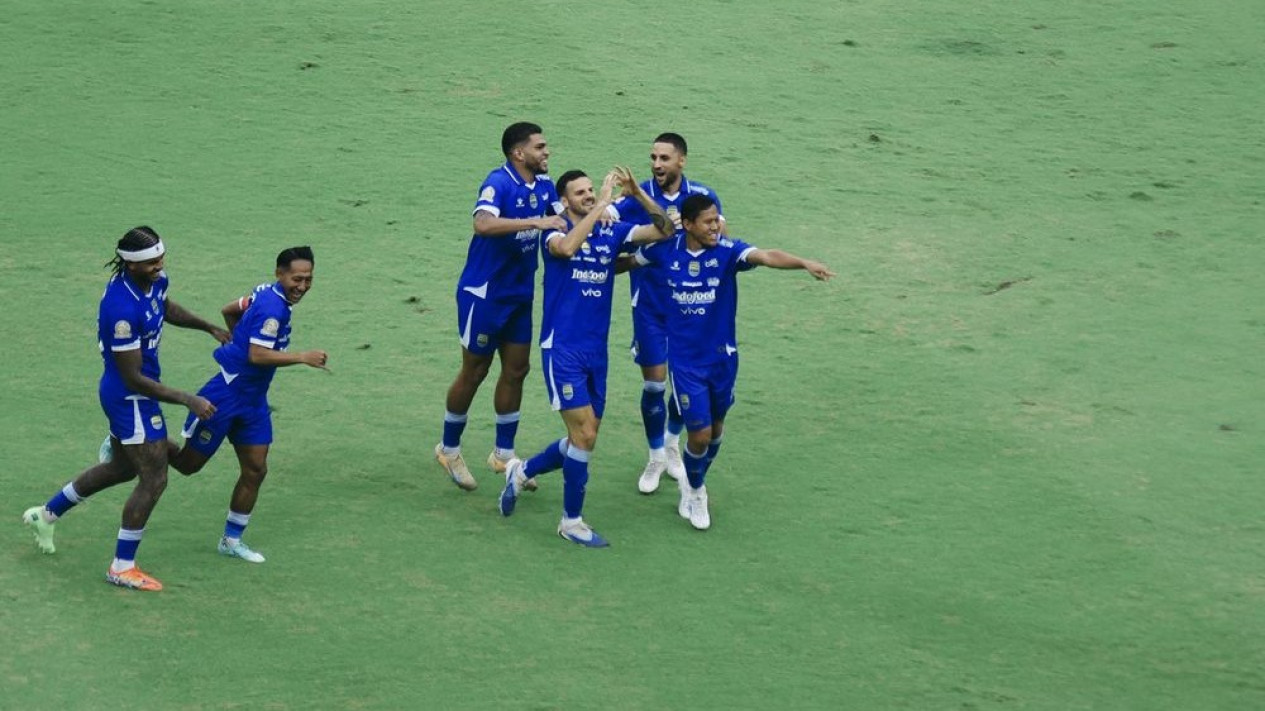 Modal 3 Poin untuk Tantang Persija, Persib Bandung Taklukkan PSIM Yogyakarta
            - galeri foto