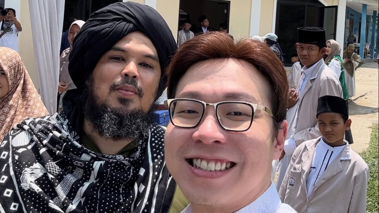 Bantahan Pihak Dokter Richard Lee Setelah Dituduh Masih Sering ke Gereja Meski Sudah Mualaf
            - galeri foto