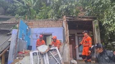 Bogor Dikepung Bencana Dalam Dua Hari: 12 Titik Longsor dan Banjir Paksa Warga Mengungsi