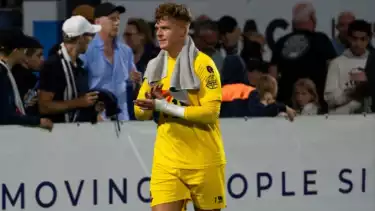 Bursa Transfer Persib Bandung: Jurnalis Belanda Ungkap Kiper Eredivisie Selangkah Lagi Susul Thom Haye dan Eliano Reijnders