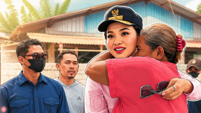 Tiba-Tiba Dipeluk Warga Malut, Reaksi Sherly Tjoanda Ini Bikin Haru!