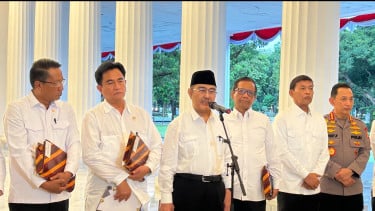 Tim Reformasi Serahkan 10 Buku Rekomendasi, Usul Revisi UU Polri hingga Perkuat Kompolnas