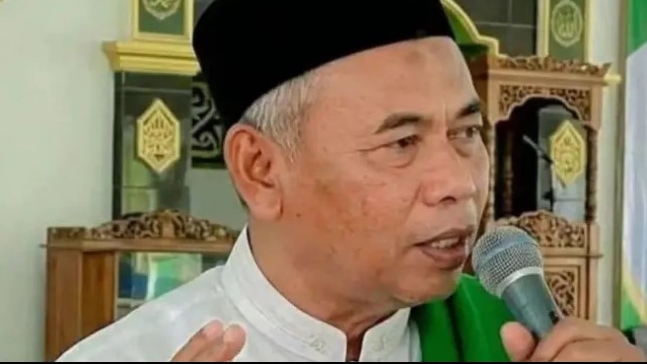 News Terpopuler: Modus Pesan Tengah Malam Kiai Cabul Ponpes Pati, hingga Doktrin Ashari Pada Santriwati
            - galeri foto