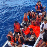 Sempat Karam di Perairan Teon Nila Serua, 13 Penumpang KLM Cajoma V Berhasil Dievakuasi