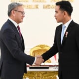 Gibran Terima Kunjungan Wakil PM Laos, Bahas soal Investasi Pabrik Pupuk