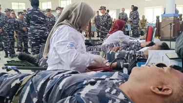 TNI AL Gelar Donor Darah Serentak di Berbagai Satuan Peringati Hardikal ke-80