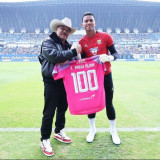 100 Laga di Persib, Teja Paku Alam Ternyata Abaikan Target Pemilik Clean Sheet Terbanyak di Liga Indonesia dalam Semusim