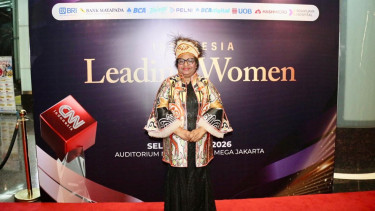 Wamendagri Ribka Haluk Raih Penghargaan Berkat Serukan Peran Aktif Perempuan